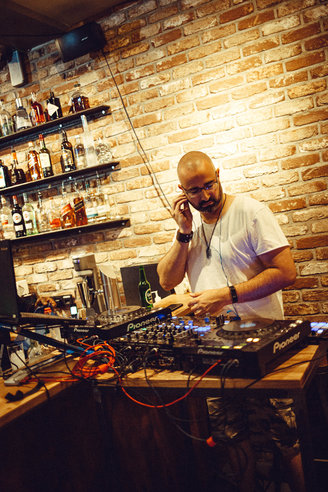 Tangente DJ legt auf